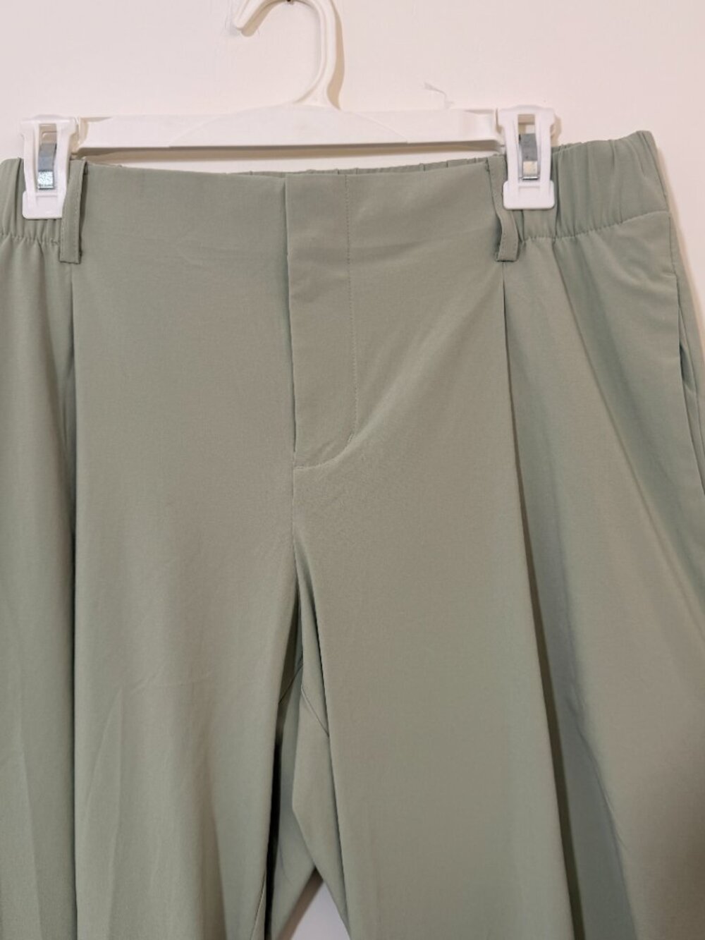 Vuori Villa Wideleg Pant Size Medium - Picture 4 of 5